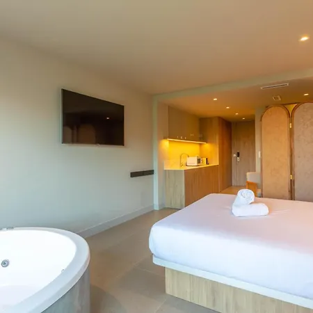 Apartment Reina Victoria La Plaza 2 *